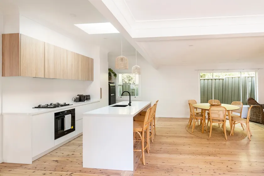 Hargrave Haven, Thirroul Beach - Image 1