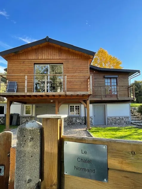 Le Chalet Normand - Image 1