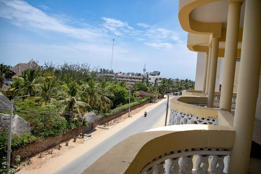 Oceania 1B Luxury Apartment Near Watamu Beach - Image 1