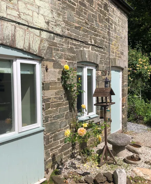 1 bed-cottage-Parking-Patio-close to coasts - Image 1