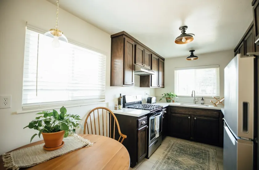 Myrtle Ave 2 bedroom near DT Visalia - Image 1