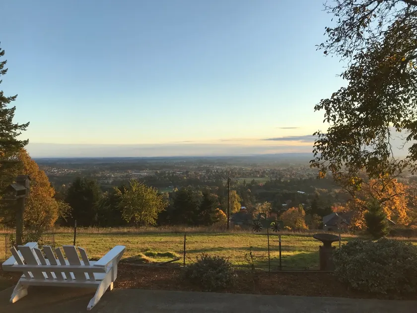 Spectacular Valley View in Wine Country - Image 1