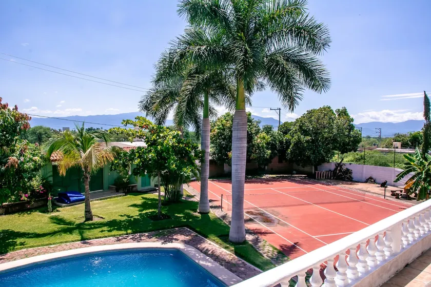 Casa Palmeras - Image 1