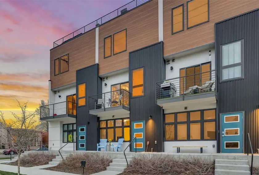 Luxury Home in Denver with City & Mountain Views - Image 1