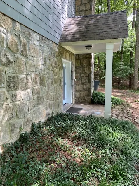 2B/2B, kitchen, den w/fireplace with country feel - Image 1
