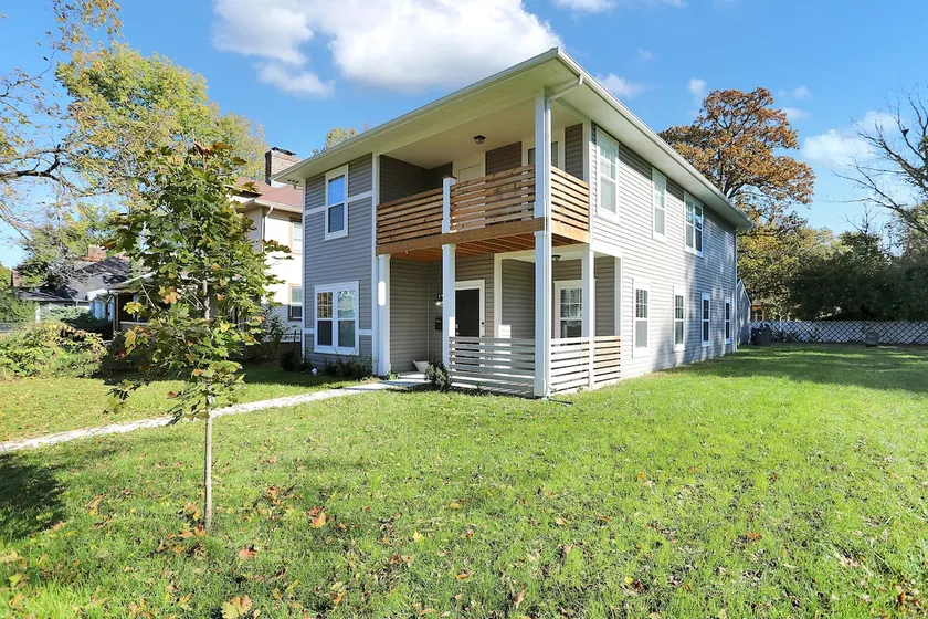 Stylish 4BR Getaway | Backard, BBQ & Pet Friendly - Image 1