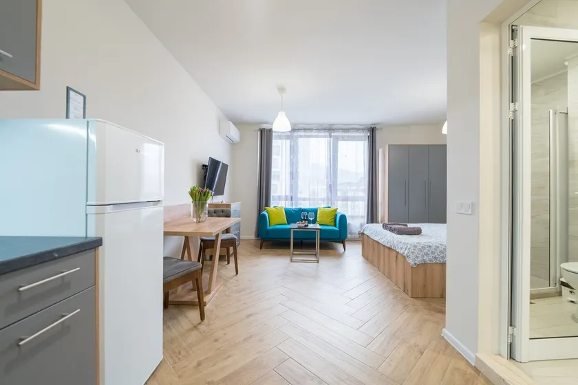 Beautiful apartment with mountain view - Image 1
