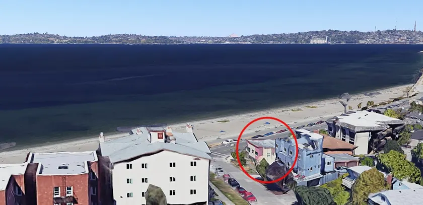 Alki Beachfront Getaway #1- Amazing View Deck! - Image 1