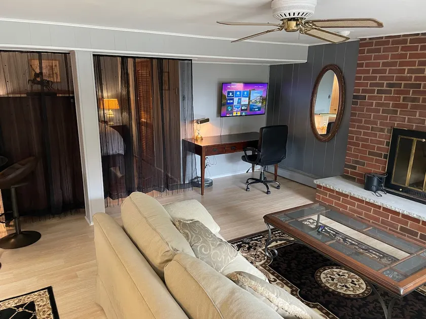 Lovely In Law Suite located in King of Prussia PA. - Image 1
