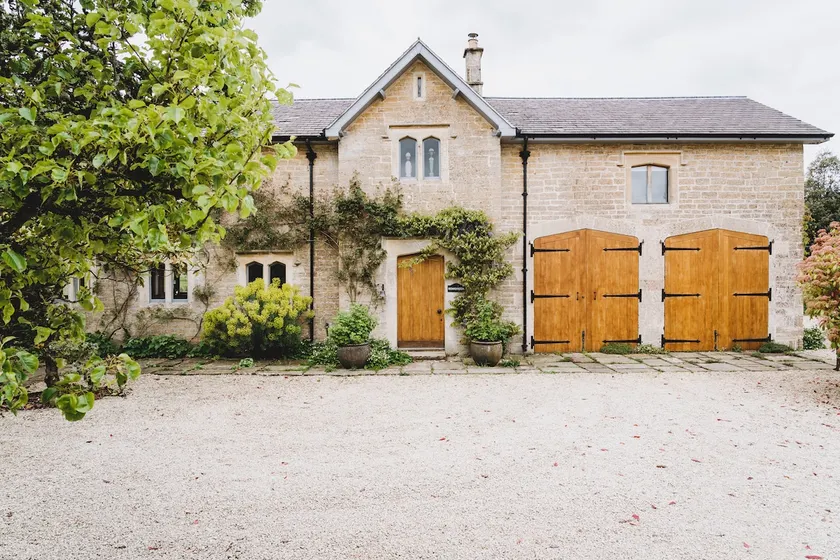 Beautiful, Eco-friendly Coach House in Nature - Image 1