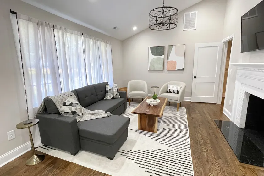 Bright & Airy Modern Home in DT Fuquay Varina - Image 1