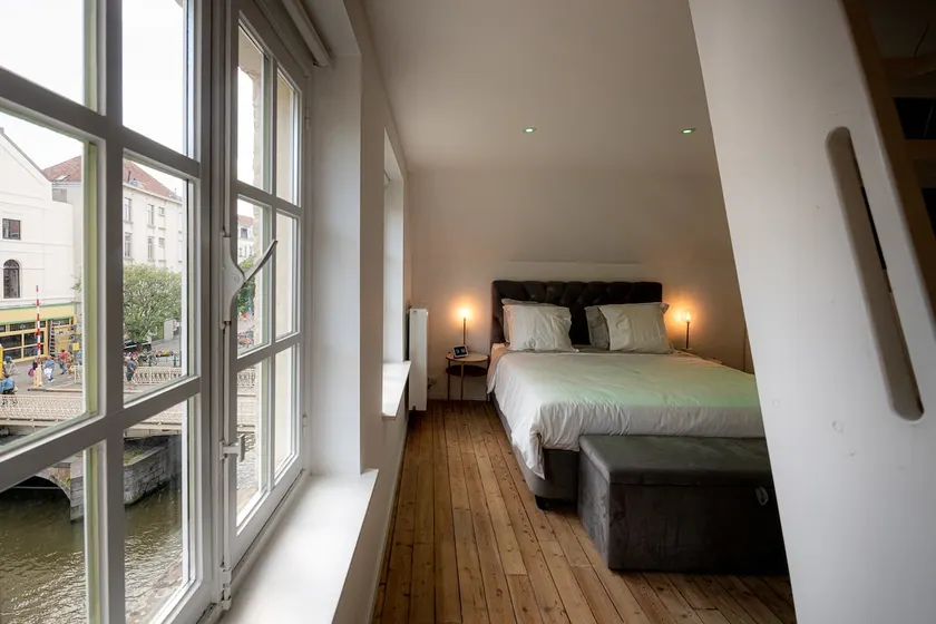 Unique loft studio on the Leie - Image 1
