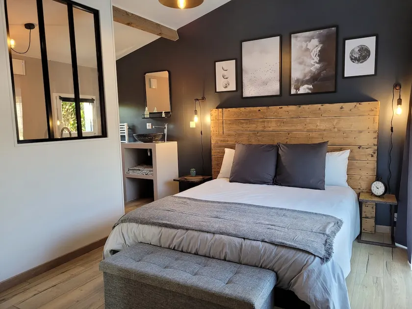 Industrial cottage in the countryside 4* large private garden - Image 1