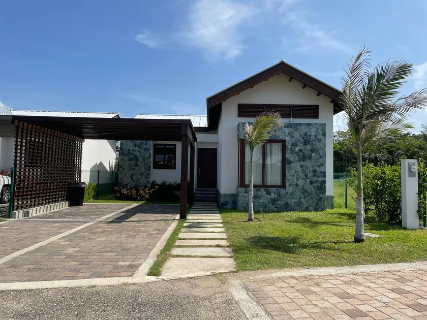 CASA EN TELA, INDURA - Image 1