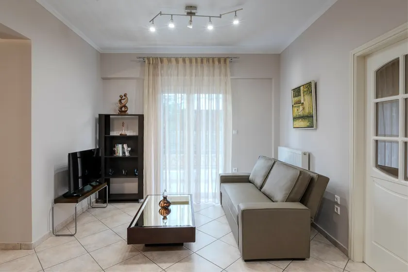 Flya Apartment. Beautiful 1-bed apartment for rent - Image 1