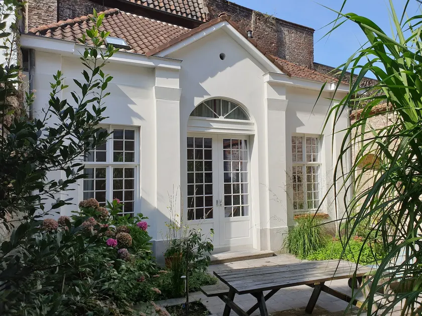 Quiet cottage in the backyard in the heart of Ghent - Image 1