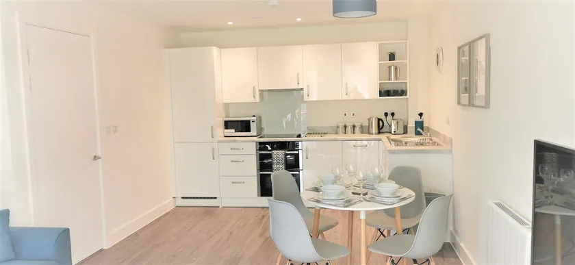 Sea Breeze, gorgeous 2 bed apartment in Exmouth - Image 1