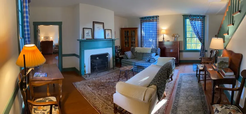1797 Home, Rivertown, hike/bike trails - Image 1
