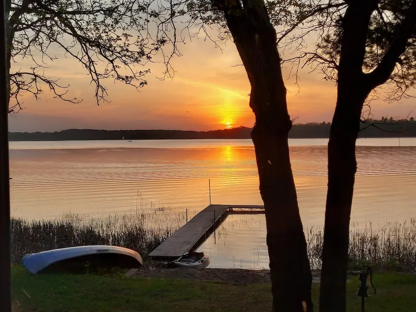 secluded peaceful lakefront 4br/2ba BOOK NOW! - Image 1