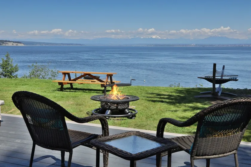 Ocean views from every room - Image 1