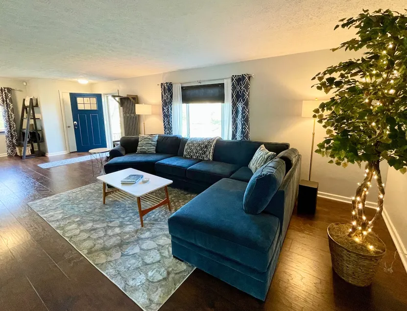 Modern Home Away from Home in Beavercreek - Image 1
