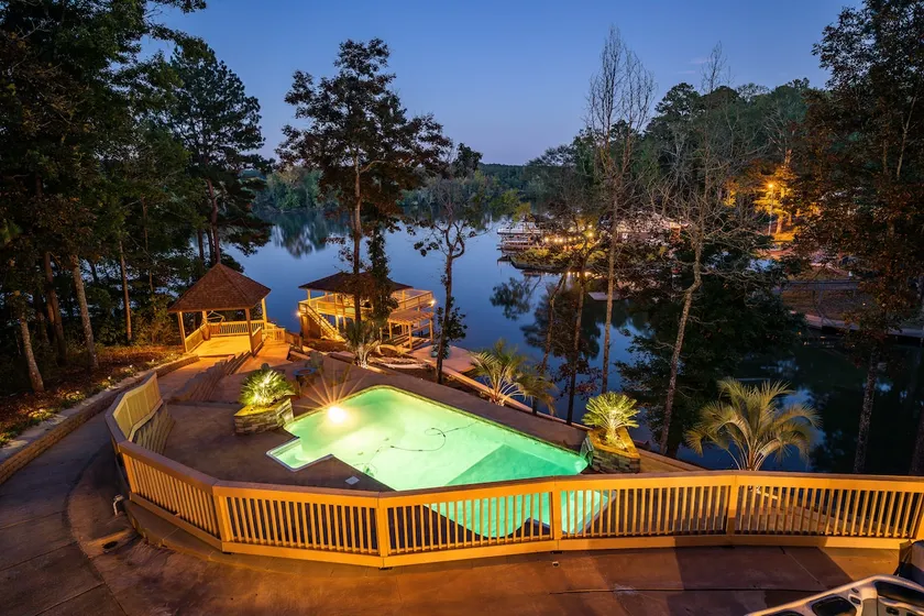 Gorgeous 6BR Lake Home: Pool, Hot Tub, Multi-Fam - Image 1