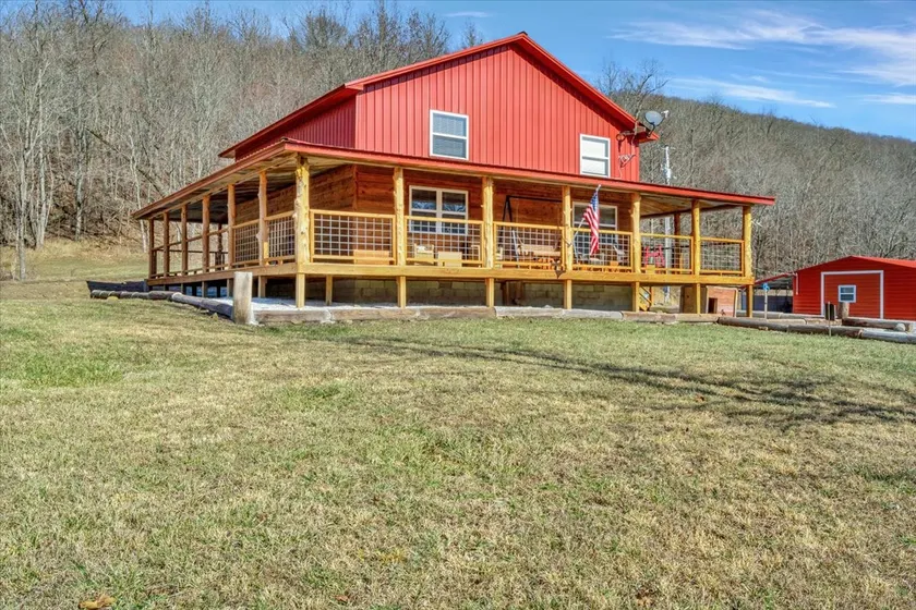 Wolfe Den Lodge + Ozarks OHV Access - Image 1