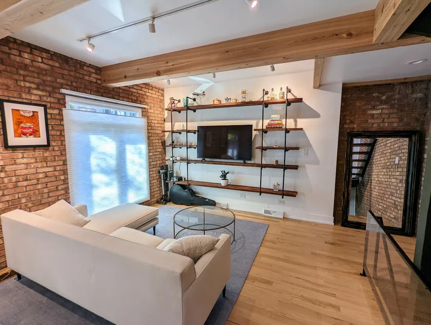 Cheerful 3 story townhouse Old Town/LP - Image 1