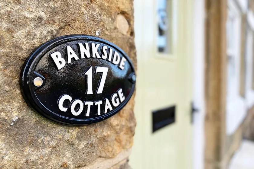 Refurbished 3 bed cottage with log burner - sleeps 5. Pet friendly - Image 1