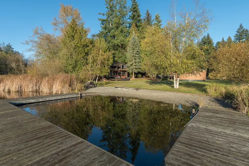 Cabin on 700' of Lake + Yurt w/King Bed, No Chores - Image 1