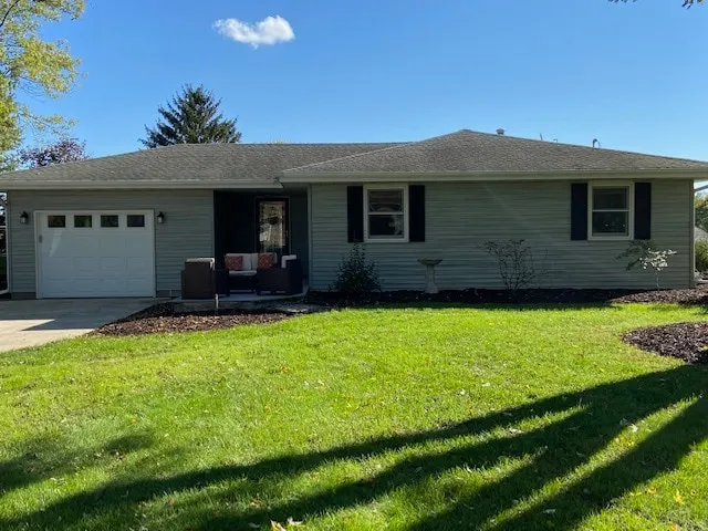 Charming Spruce Cottage with endless activities! - Image 1