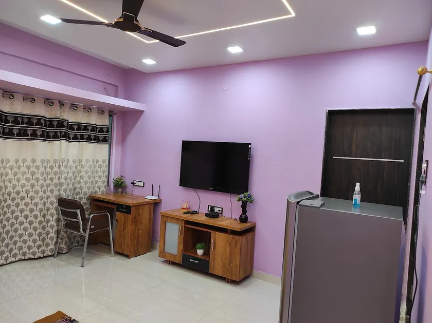 1BHK AC Service Apartment 301 - SUS - Image 1