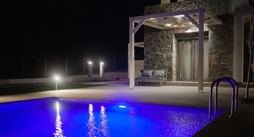 Poppy Kiotari Fresh: private pool & nature - Image 1