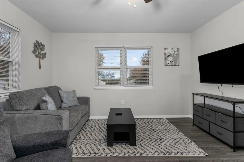 1BR Near Downtown KC | Free Parking, 2nd Floor - Image 1