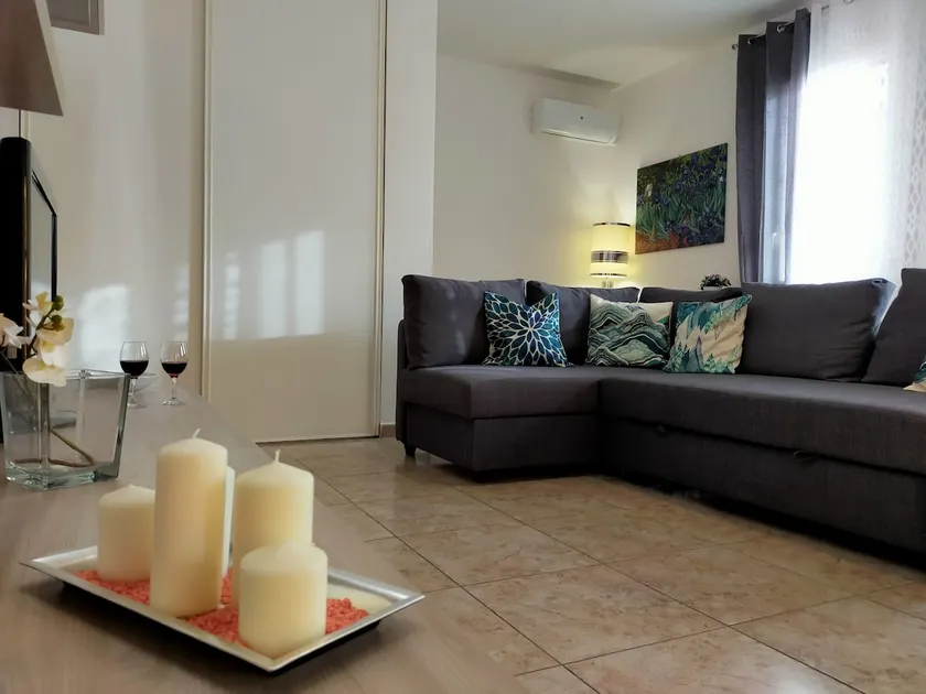 Casa Malù Aspra Apartment - Image 1