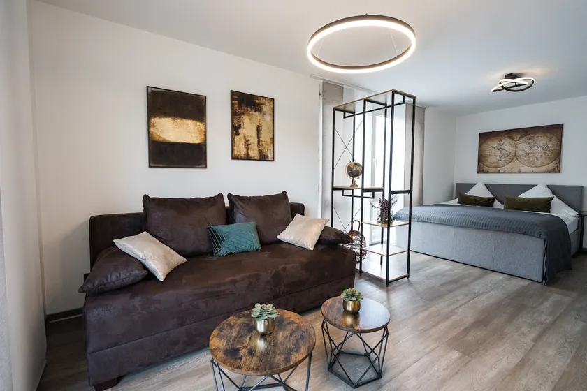 Stylish apartment with balcony | Netflix | Modern - Image 1