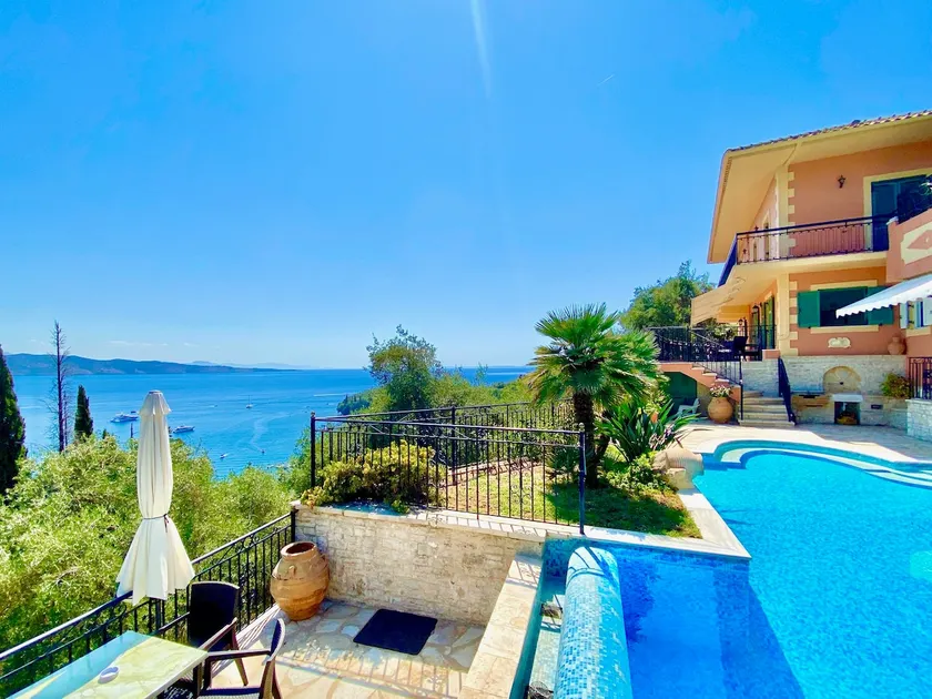 Villa Eleni Kalami with private pool by DadoVillas - Image 1
