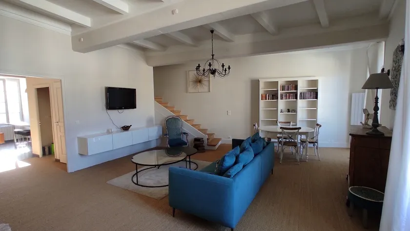 Cozy 4* apartment, very bright, village center - Image 1