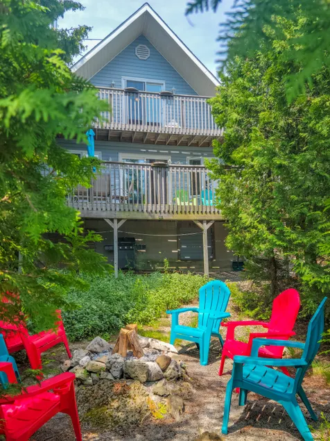 Hay Bay Getaway - Lake Huron Waterview - Image 1