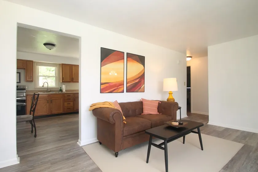 Modern 2 bedroom 9 min to BSU - Image 1