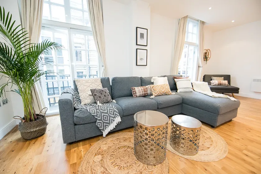 Leeds City Centre Unique apartment Superb Location - Image 1