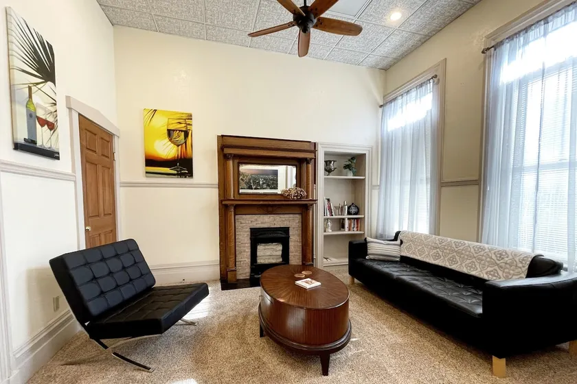 The Loft on 5th w/hot tub in the Oregon District - Image 1
