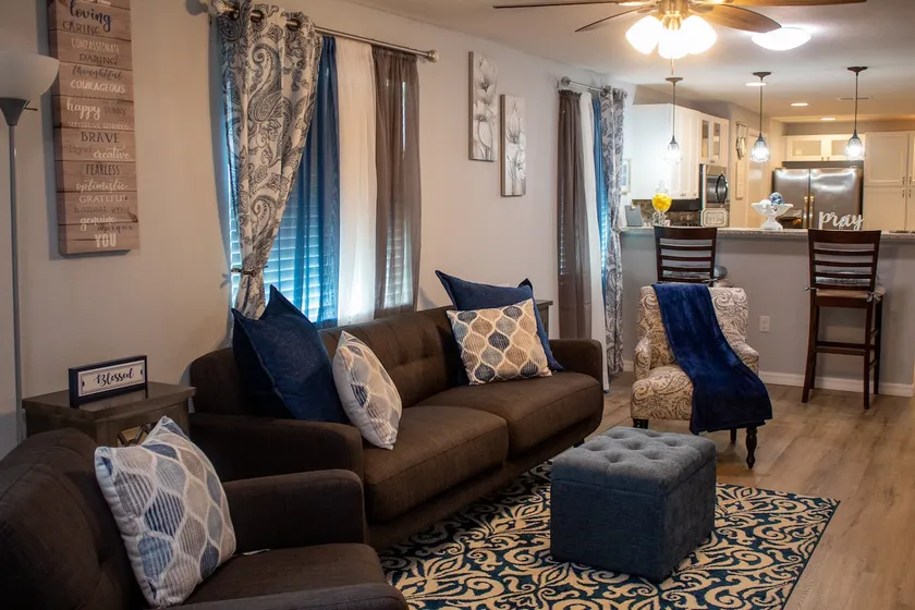 Cozy cottage in Sanford - Image 1