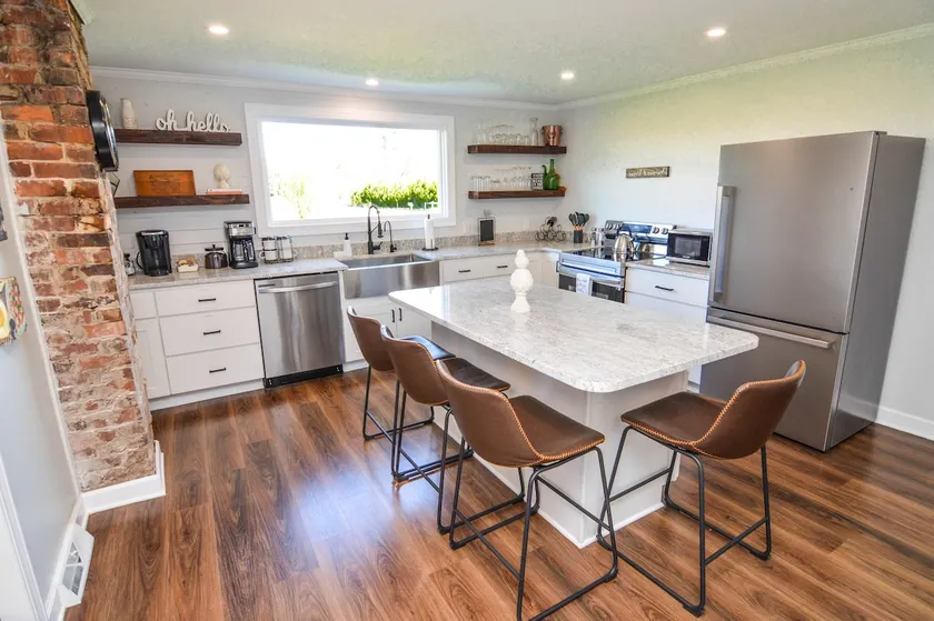 Carolina Wine Cottage - Image 1
