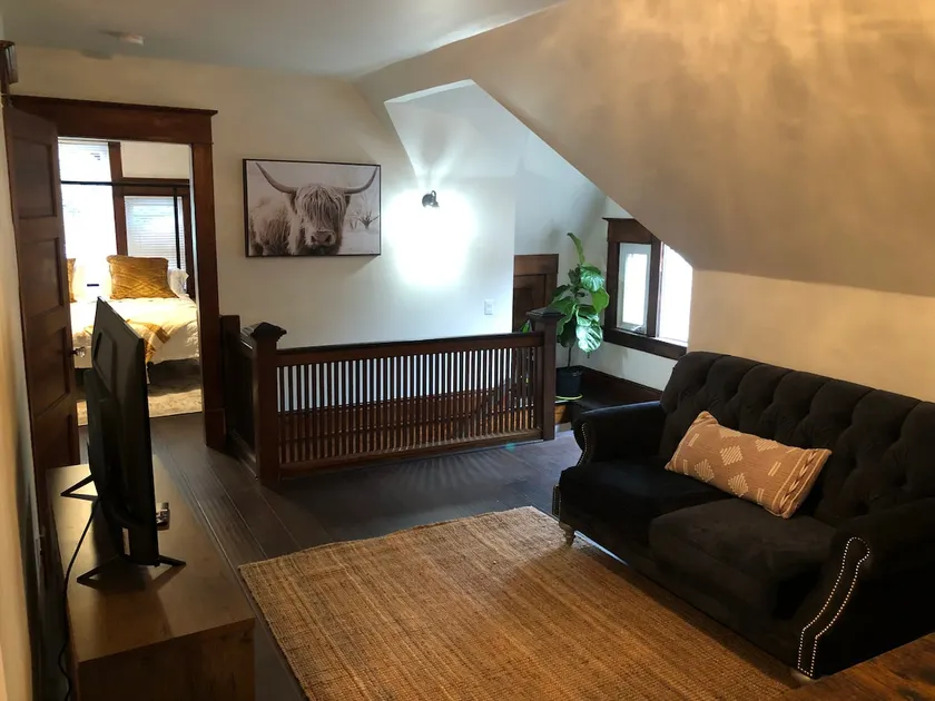 Camille House, Stunning 2 bedroom Apartment - Image 1