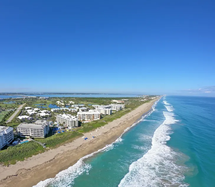 Beachfront in Paradise! - Image 1