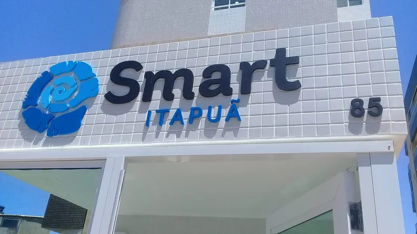 Flat Smart 401-Beachfront-with self-check-in. - Image 1