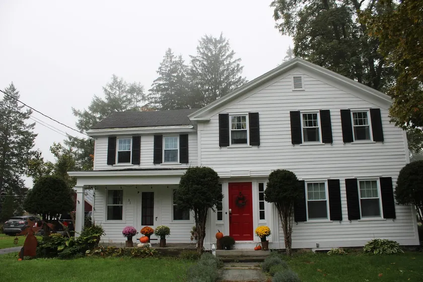 Spacious Private Guest Suite near Colgate - Image 1