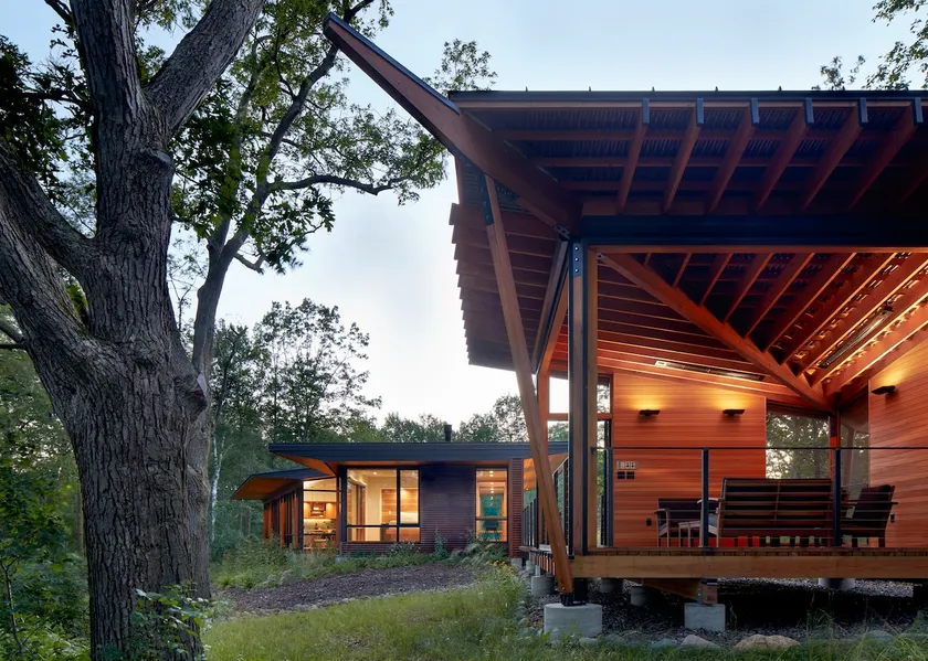 Nordlys Lodging Co. - LongHouse - Image 1