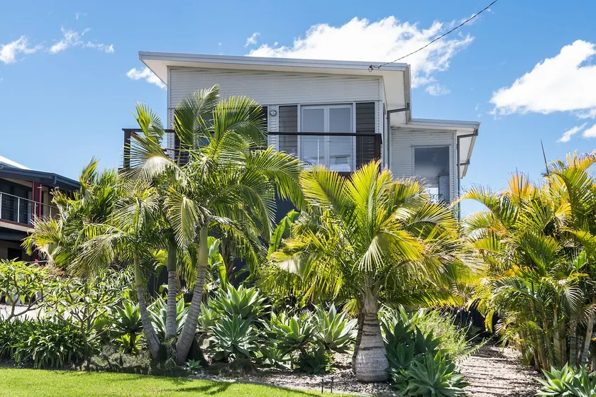 Seaside Haven with pool just steps to the beach - Image 1
